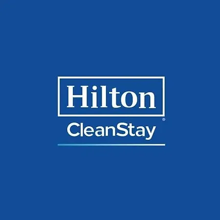 Hotel Hampton By Hilton Centre 3*