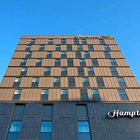 Hampton By Hilton Centre