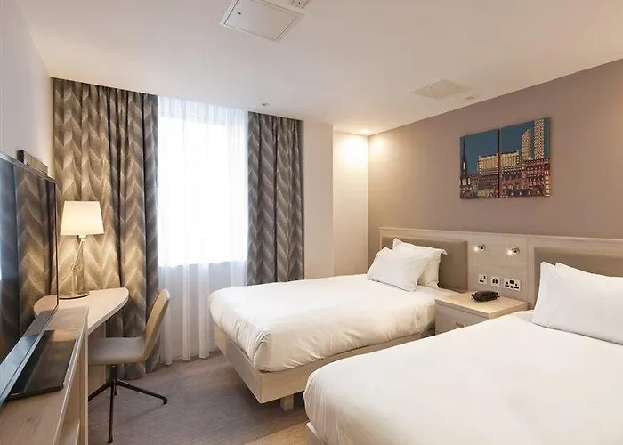 Hotel Hampton By Hilton Centre