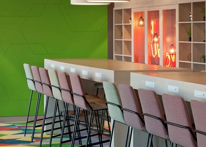 Hampton By Hilton Centre