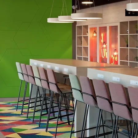 Hampton By Hilton Centre