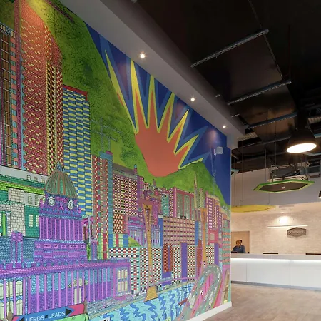 酒店 Hampton By Hilton Centre 3*