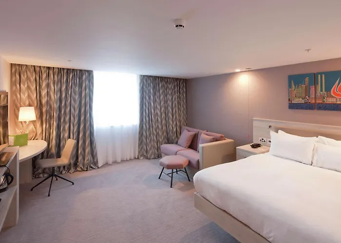 Hampton By Hilton Centre